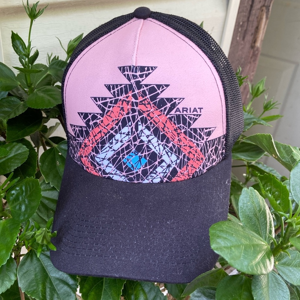 Ariat Diamond Print Cap
